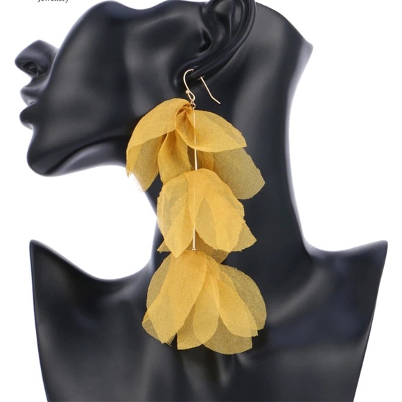 Jewelry - Mustard Petal Earrings